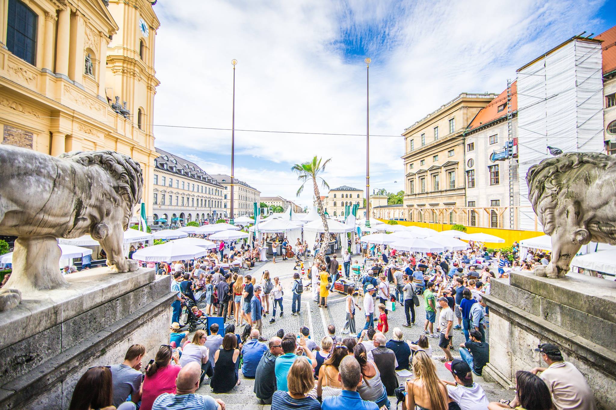 Wein in München am Odeonsplatz